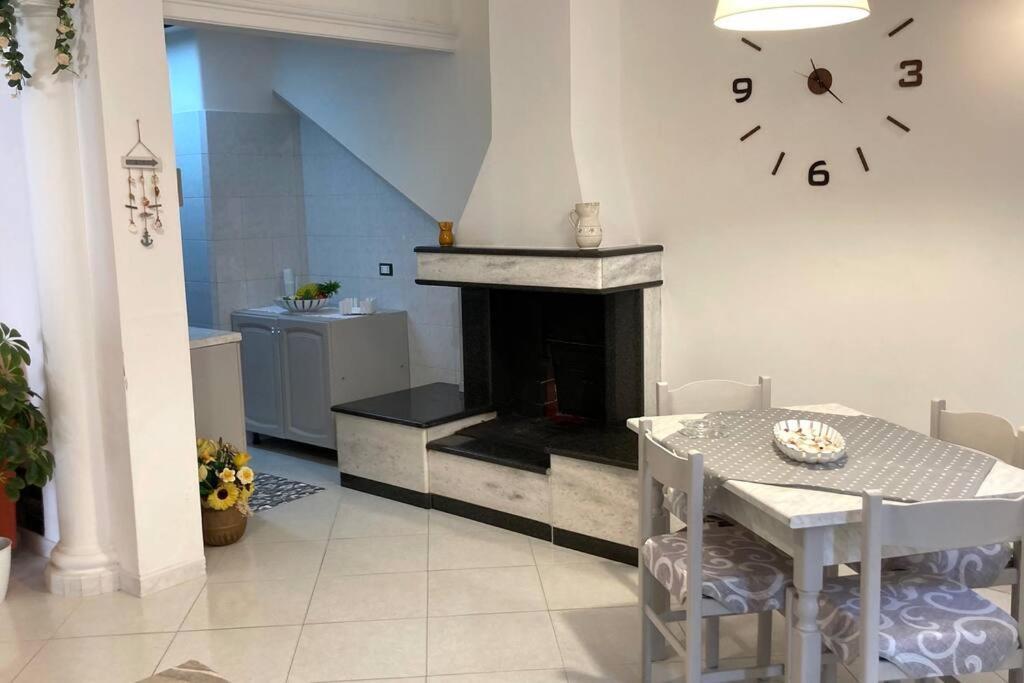 Appartamento In Salento San Vito dei Normanni Esterno foto